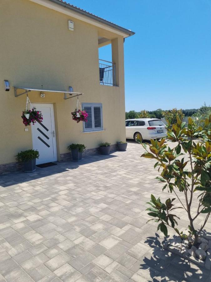מדולין Villa Anna מראה חיצוני תמונה